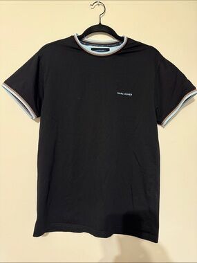 Men’s Black Short-Sleeve T-Shirt with Contrast Trim